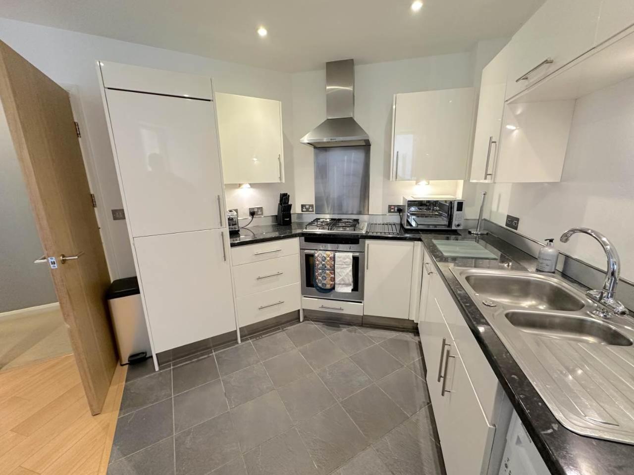 Parc Y Bryn Serviced Apartments Aberystwyth Eksteriør bilde