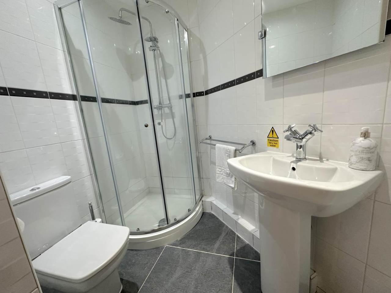 Parc Y Bryn Serviced Apartments Aberystwyth Eksteriør bilde
