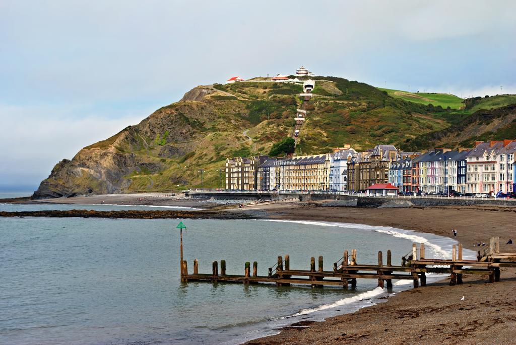 Parc Y Bryn Serviced Apartments Aberystwyth Eksteriør bilde